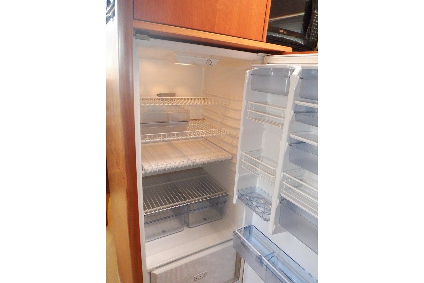 the best price on Vivace - LINSSEN