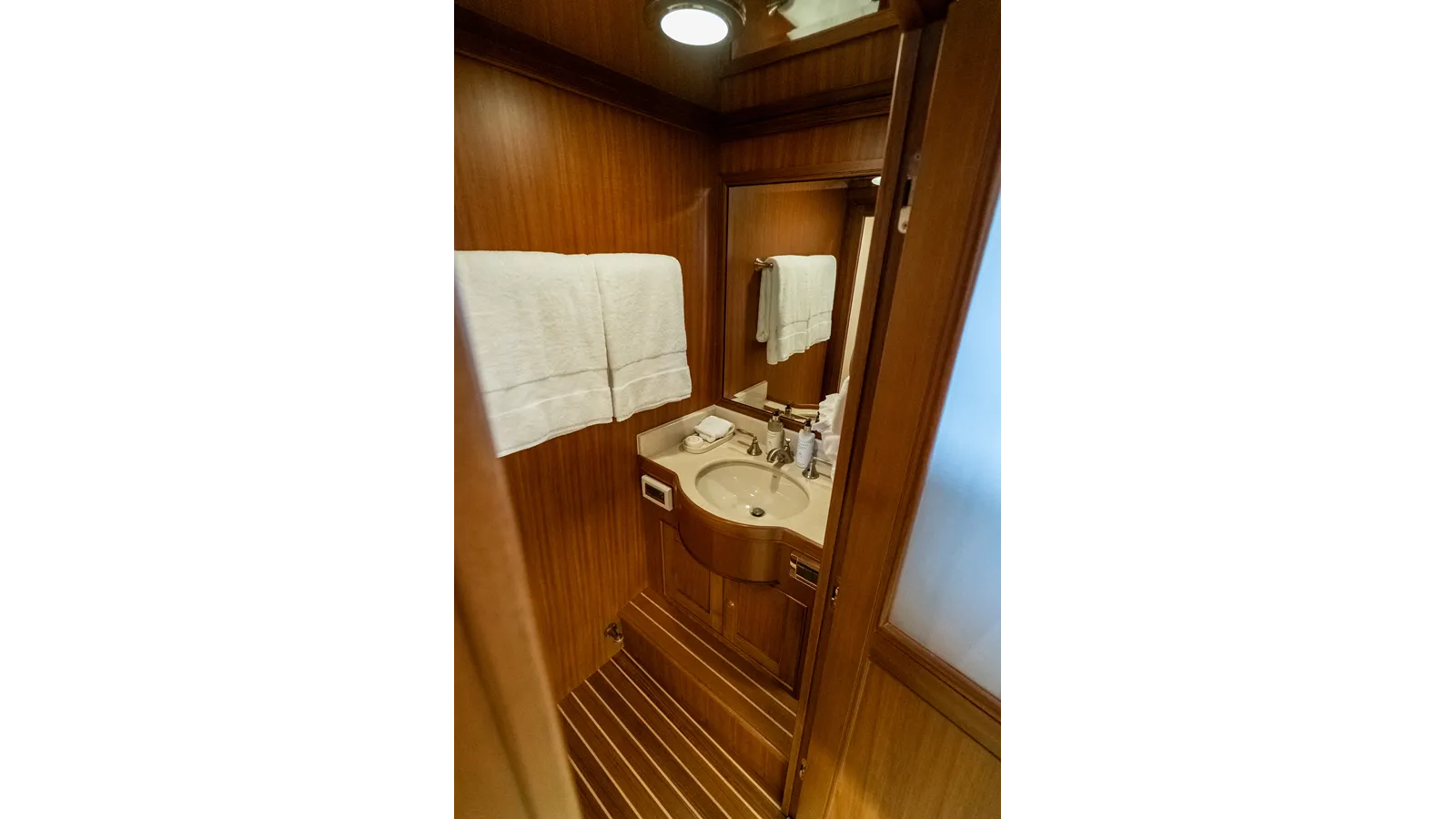 RAT PACK 2011 yacht sale