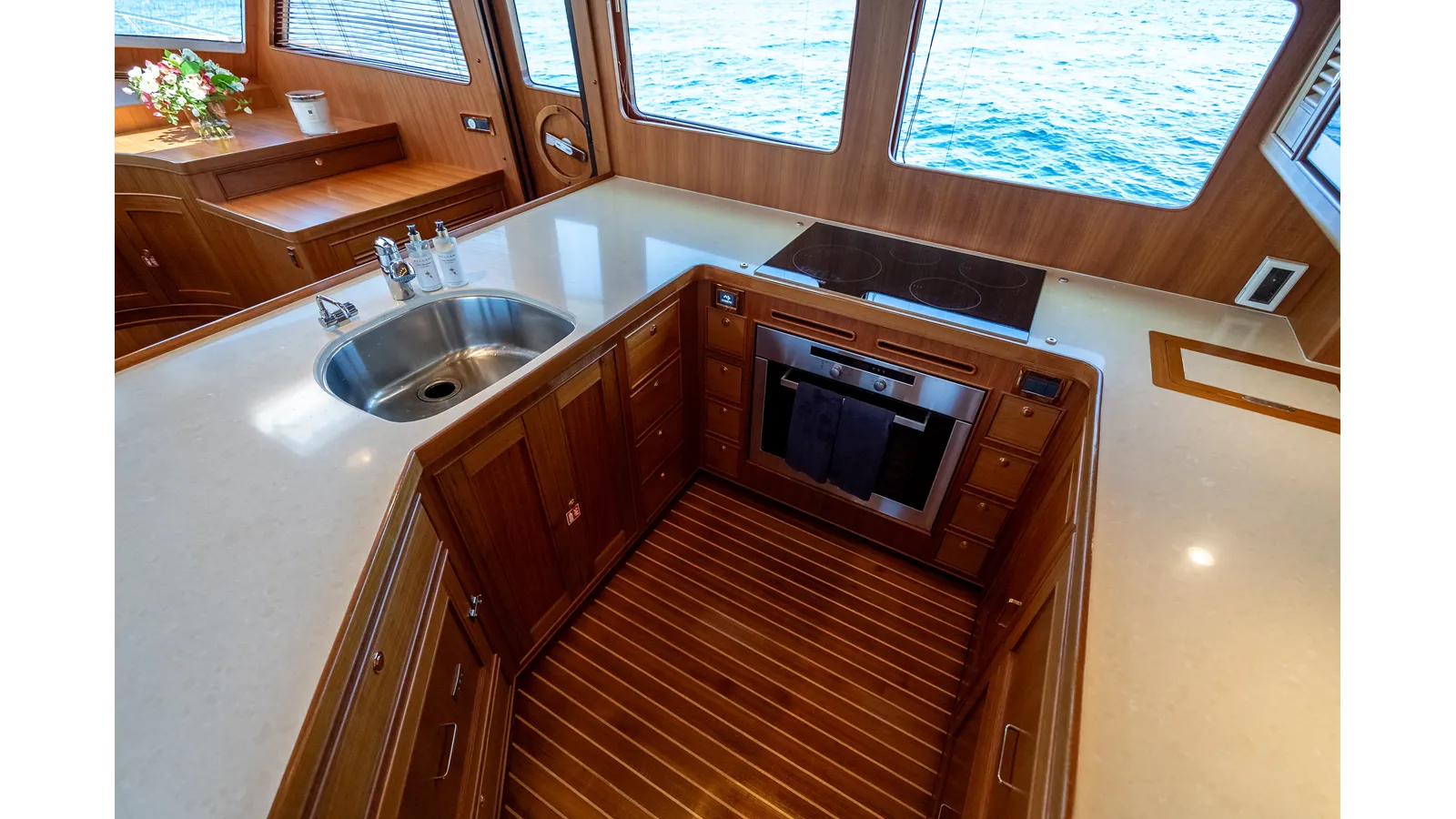 Buy a yacht RAT PACK 97