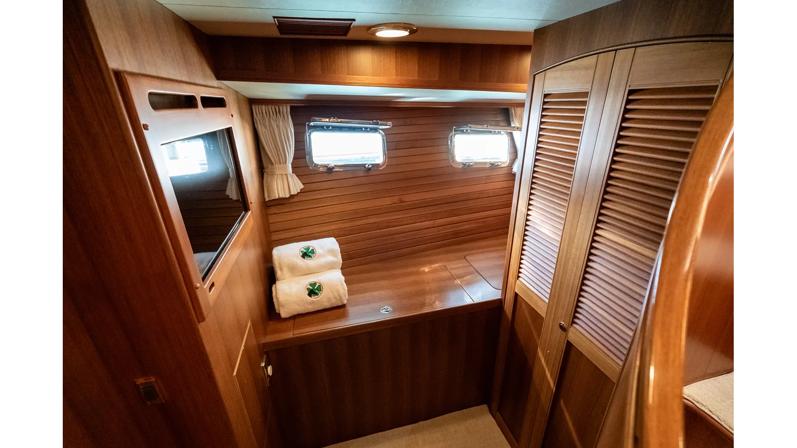 Buy a RAT PACK 97 at Shestakov Yacht Sales