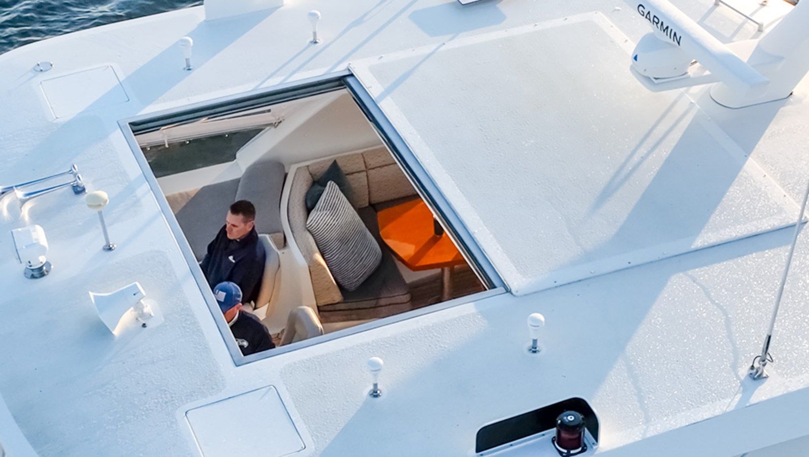 Buy a yacht Rhondavous - Ocean Alexander