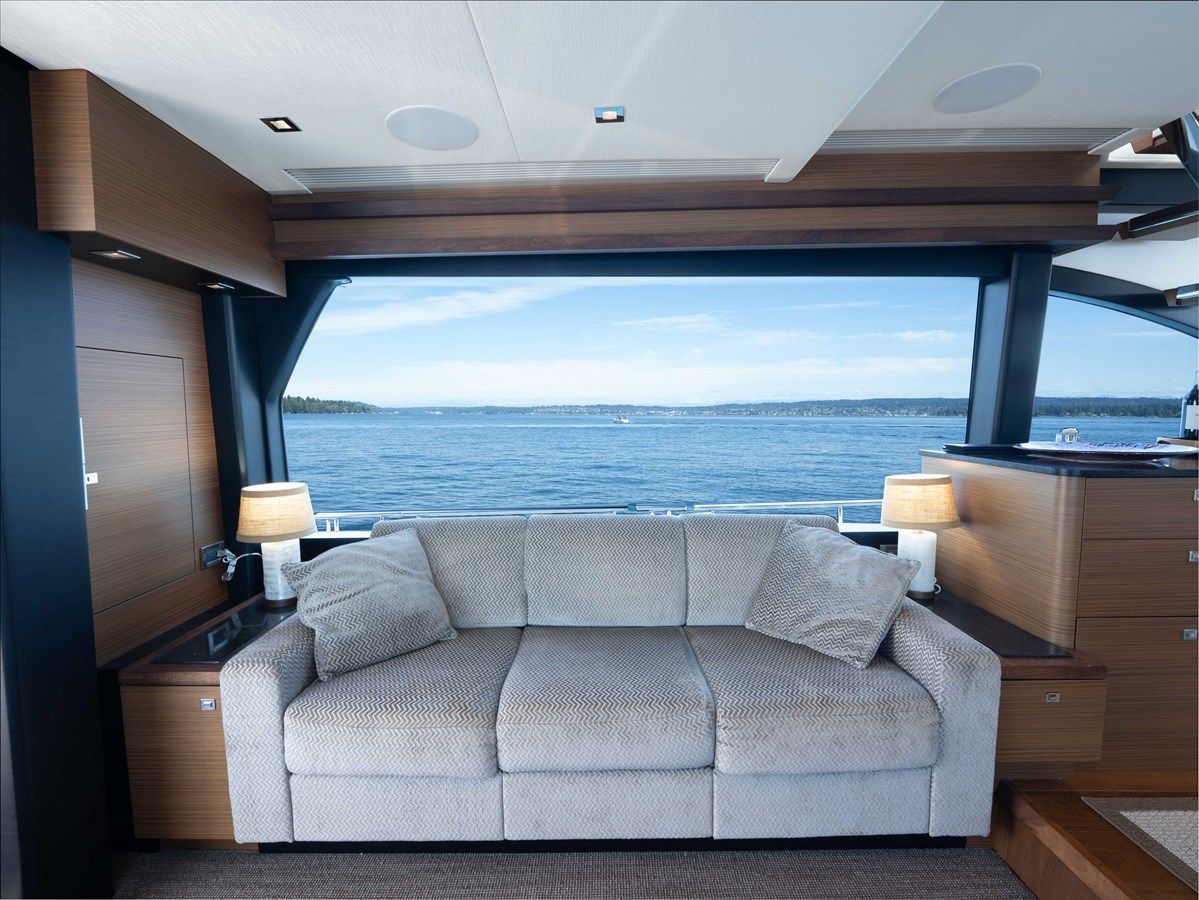 Buy a Sub-Par at Shestakov Yacht Sales