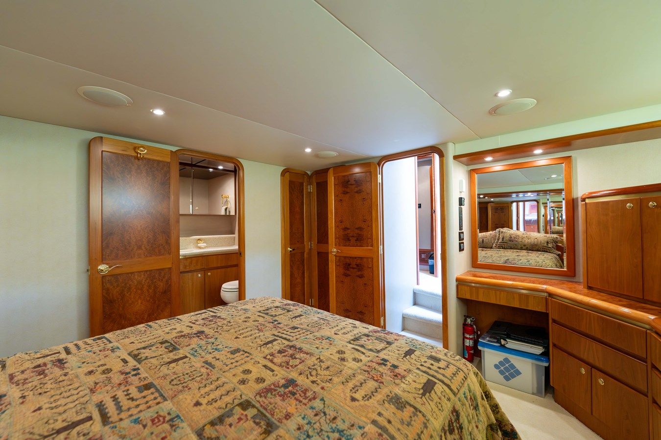 Buy a yacht Solitude - WEST BAY