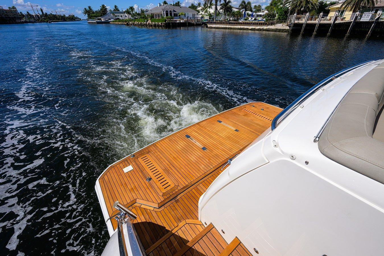 Buy a yacht MISS AMY F70