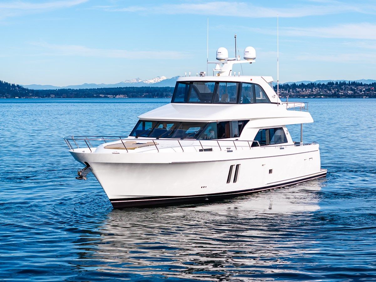 Island Breeze - Ocean Alexander