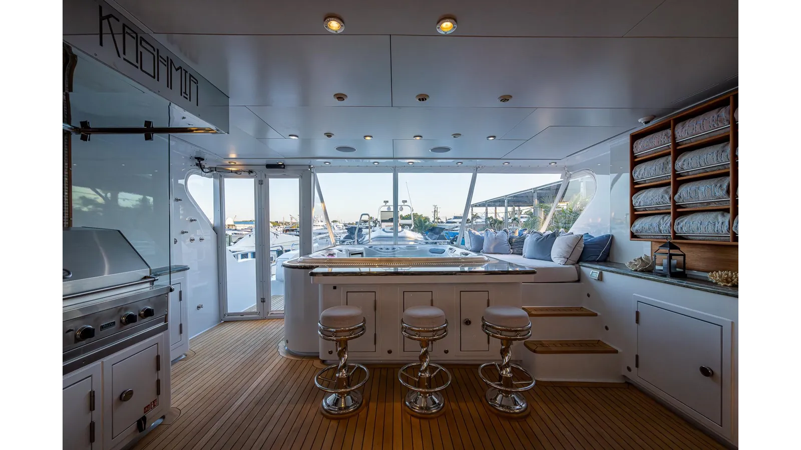 Buy a KASHMIR Raised Pilothouse at Shestakov Yacht Sales