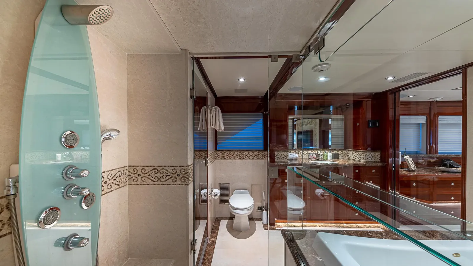 Buy a KASHMIR Raised Pilothouse at Shestakov Yacht Sales