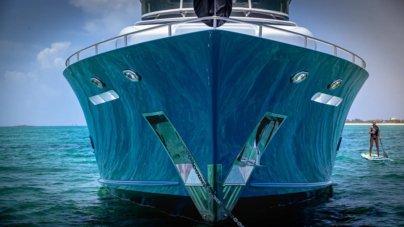 Buy a yacht KASHMIR Raised Pilothouse