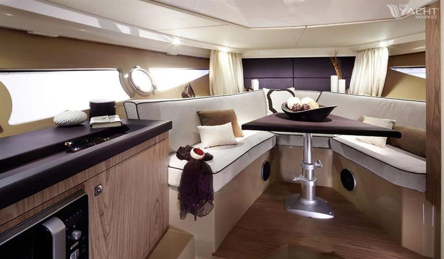 Продажа яхты Hedone IV 32