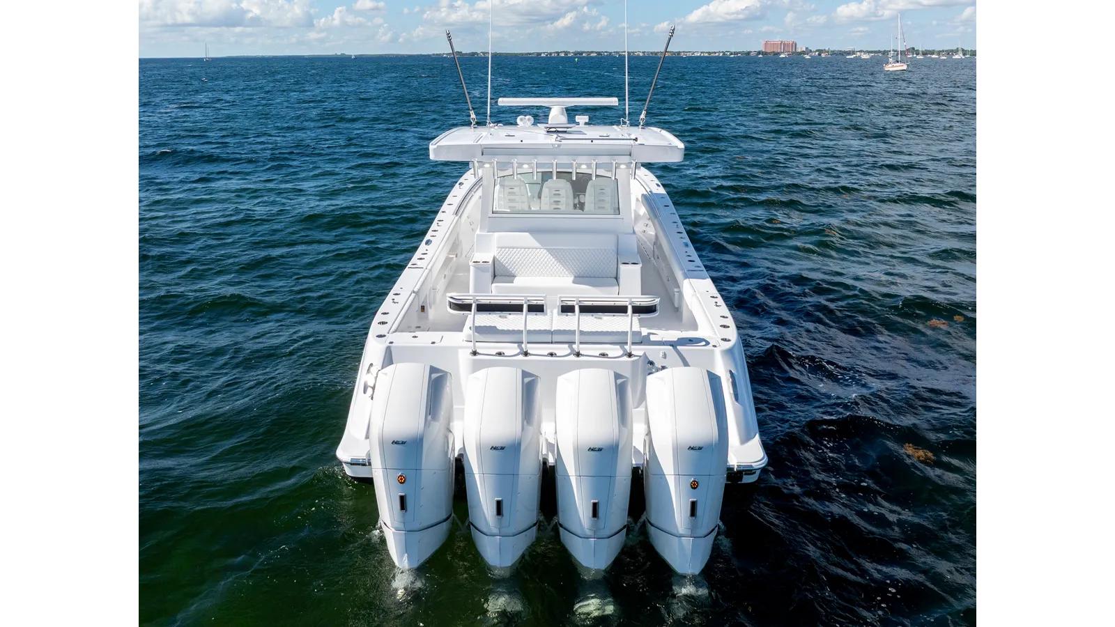 Buy a yacht 48 CAMPEON 48 Campeon