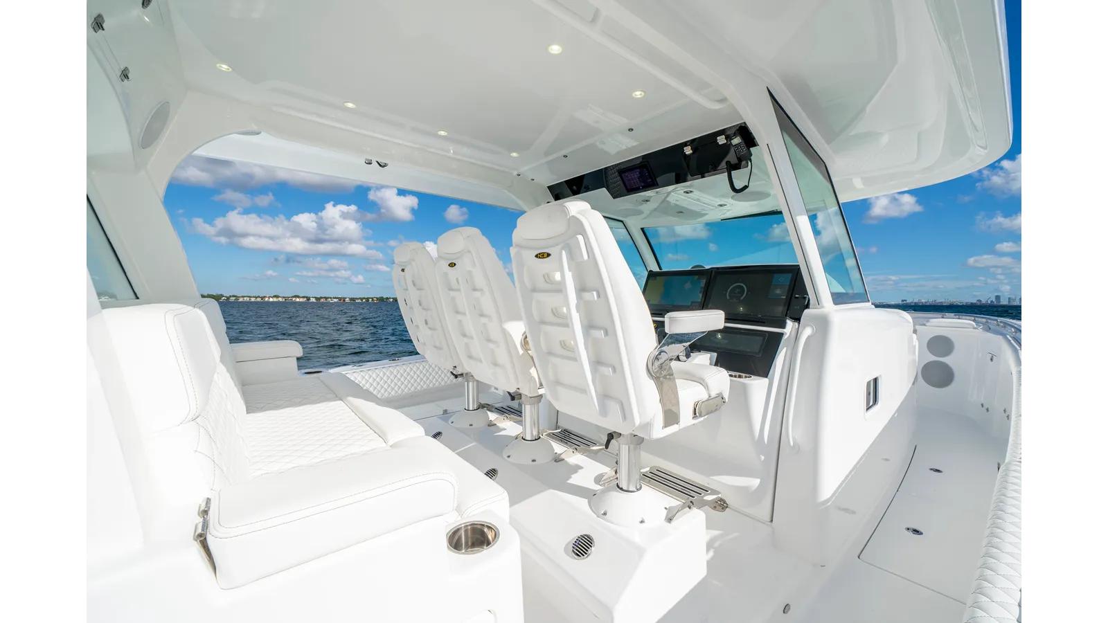 Buy a 48 CAMPEON - HCB at Shestakov Yacht Sales