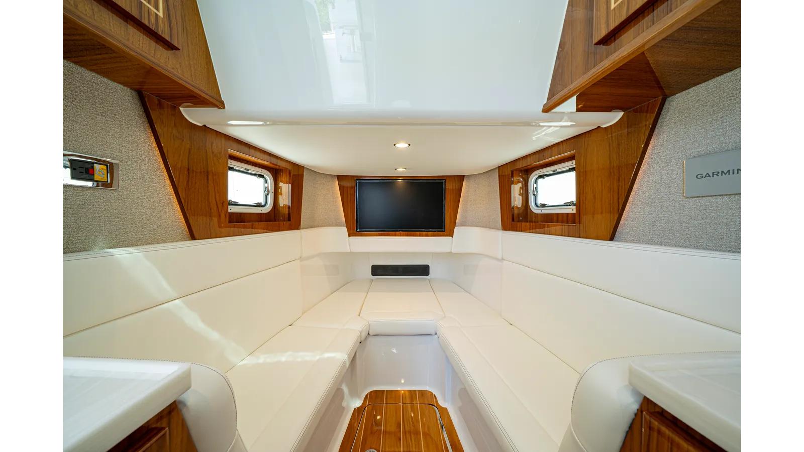 48 CAMPEON yacht sale