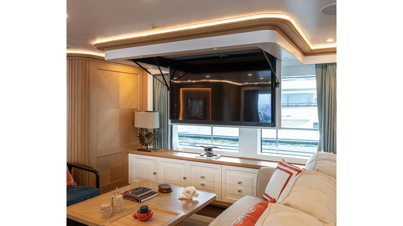 Продажа яхты SEVEN SEAS - RMK MARINE