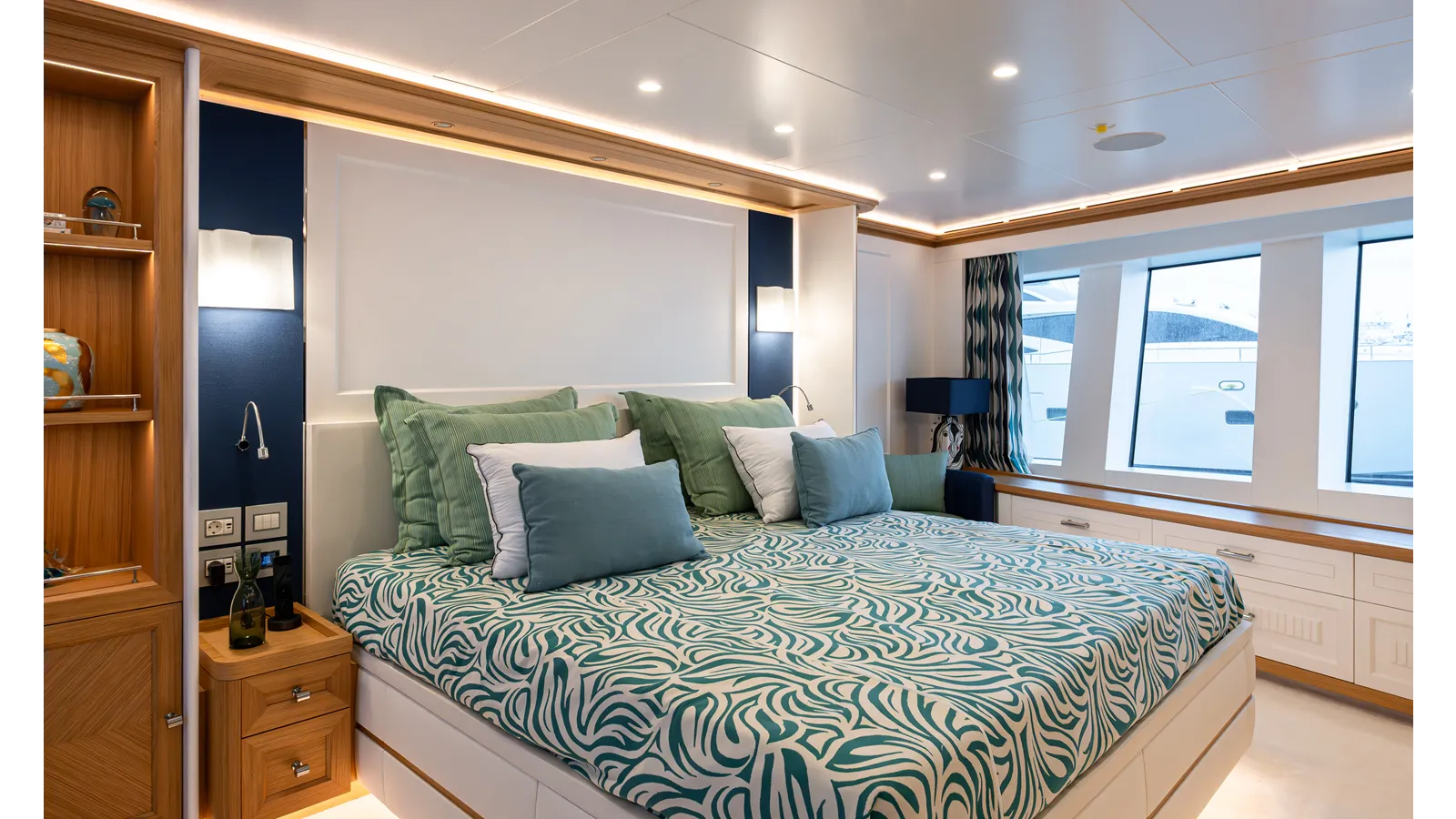 Лучшая цена на SEVEN SEAS 120