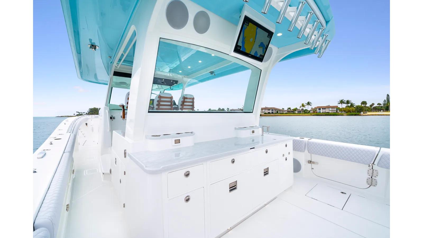 Buy a 56 Suenos GIX - HCB at Shestakov Yacht Sales