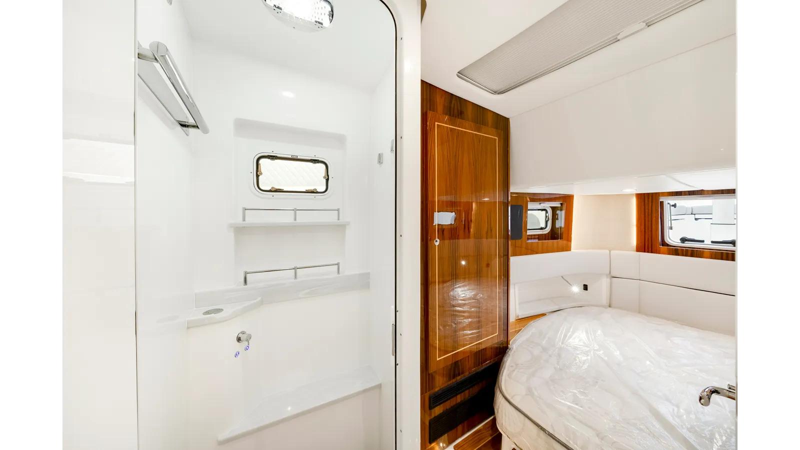 56 Suenos GIX 56 yacht sale