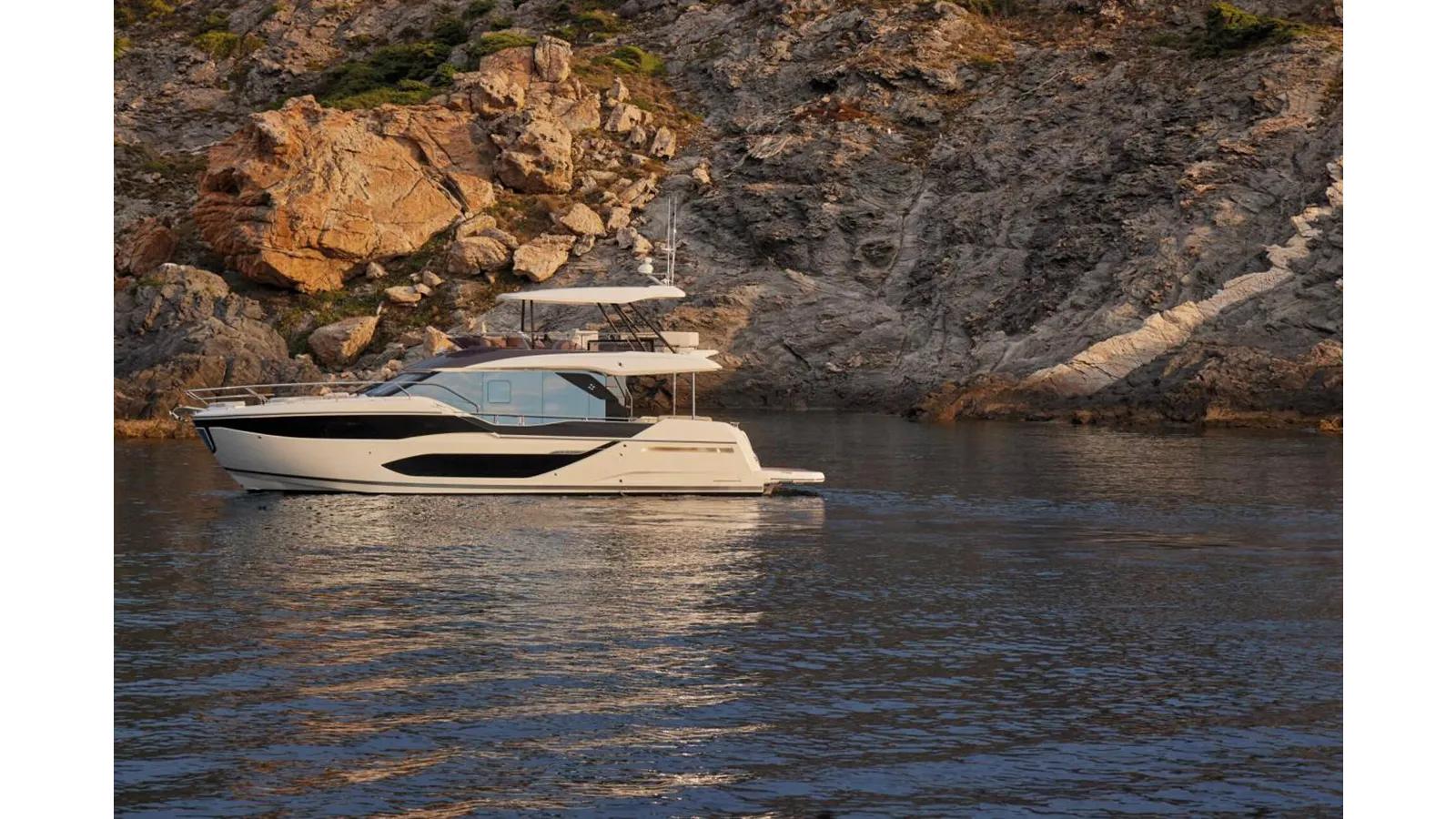 best yacht sales deals F5.7