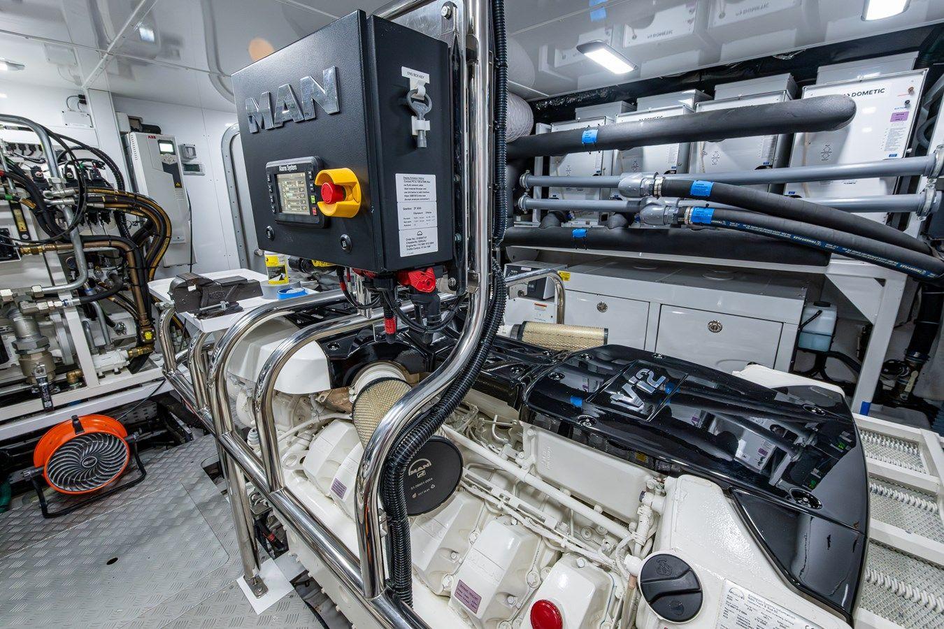 Купить яхту Splash - PRINCESS в Shestakov Yacht Sales