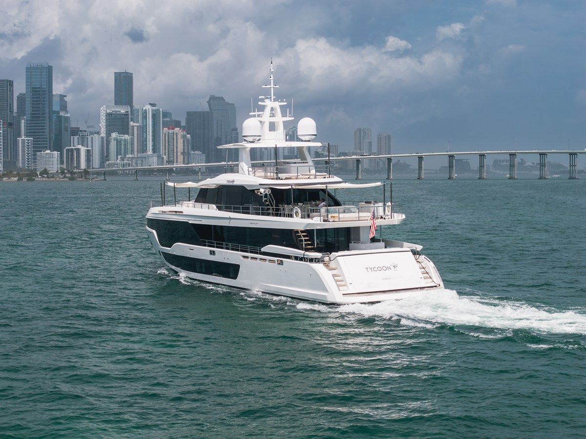 Buy a yacht TYCOON - Azimut Yachts