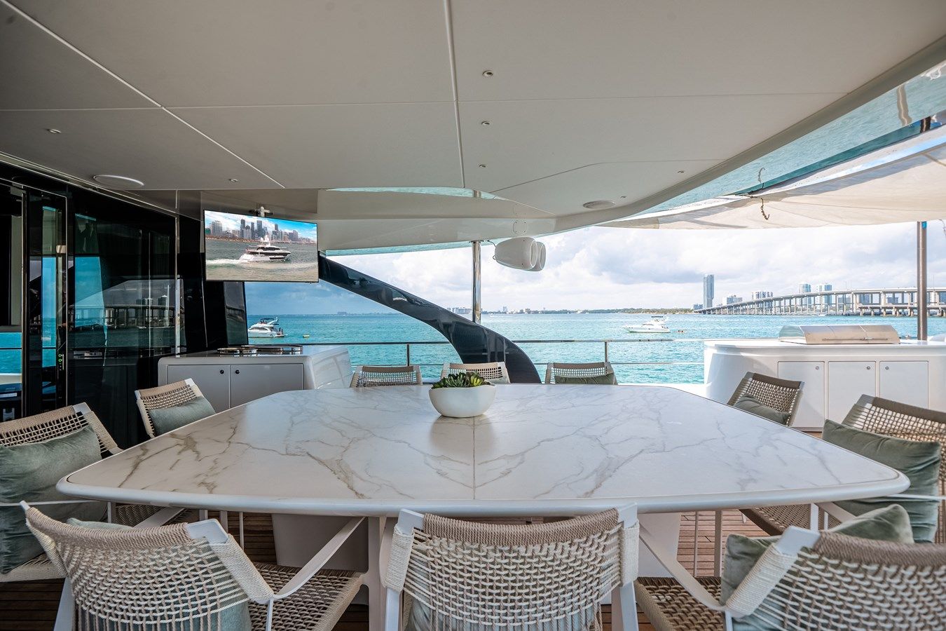 Buy a yacht TYCOON 115