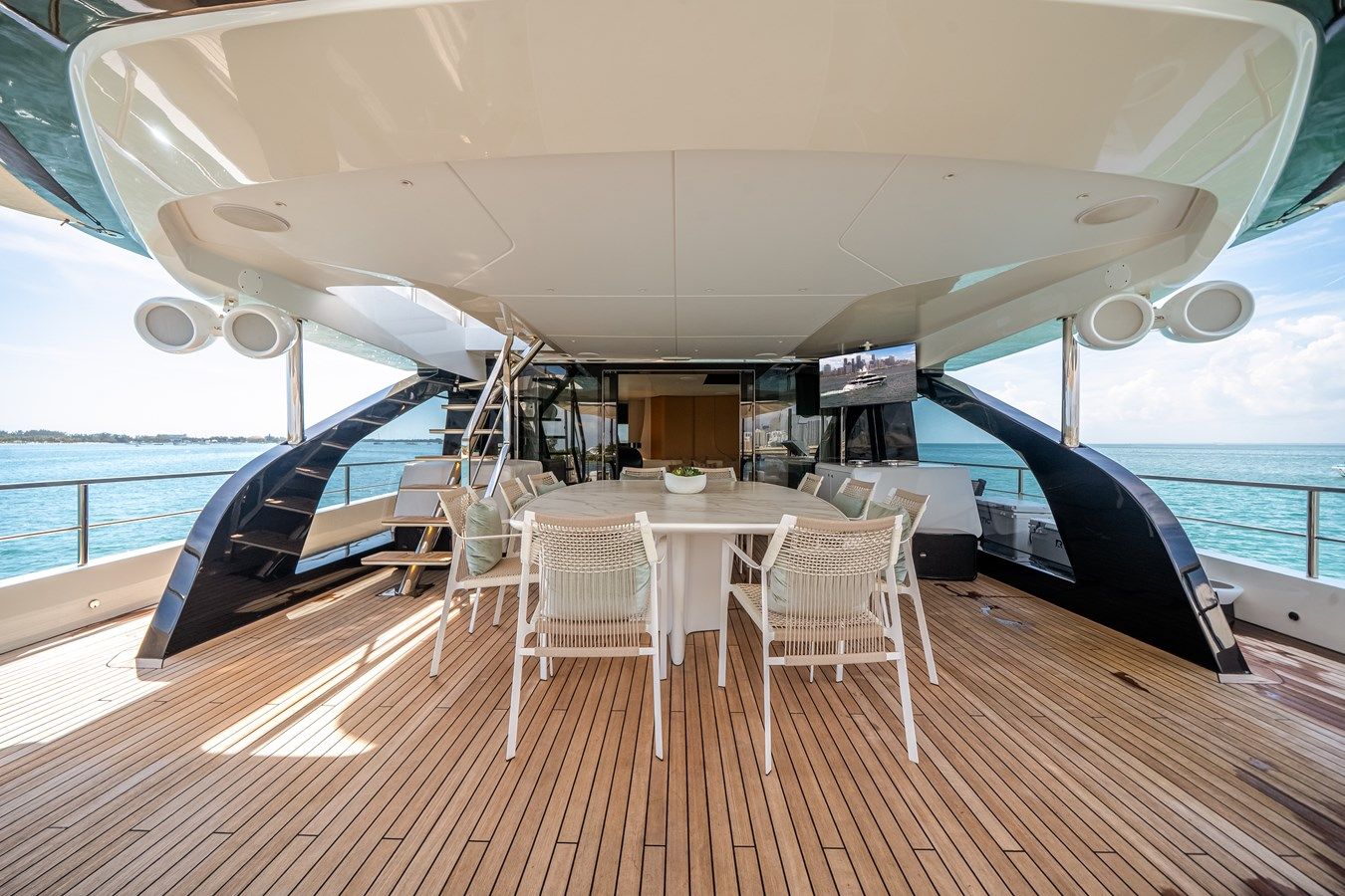 Buy a TYCOON 115 at Shestakov Yacht Sales