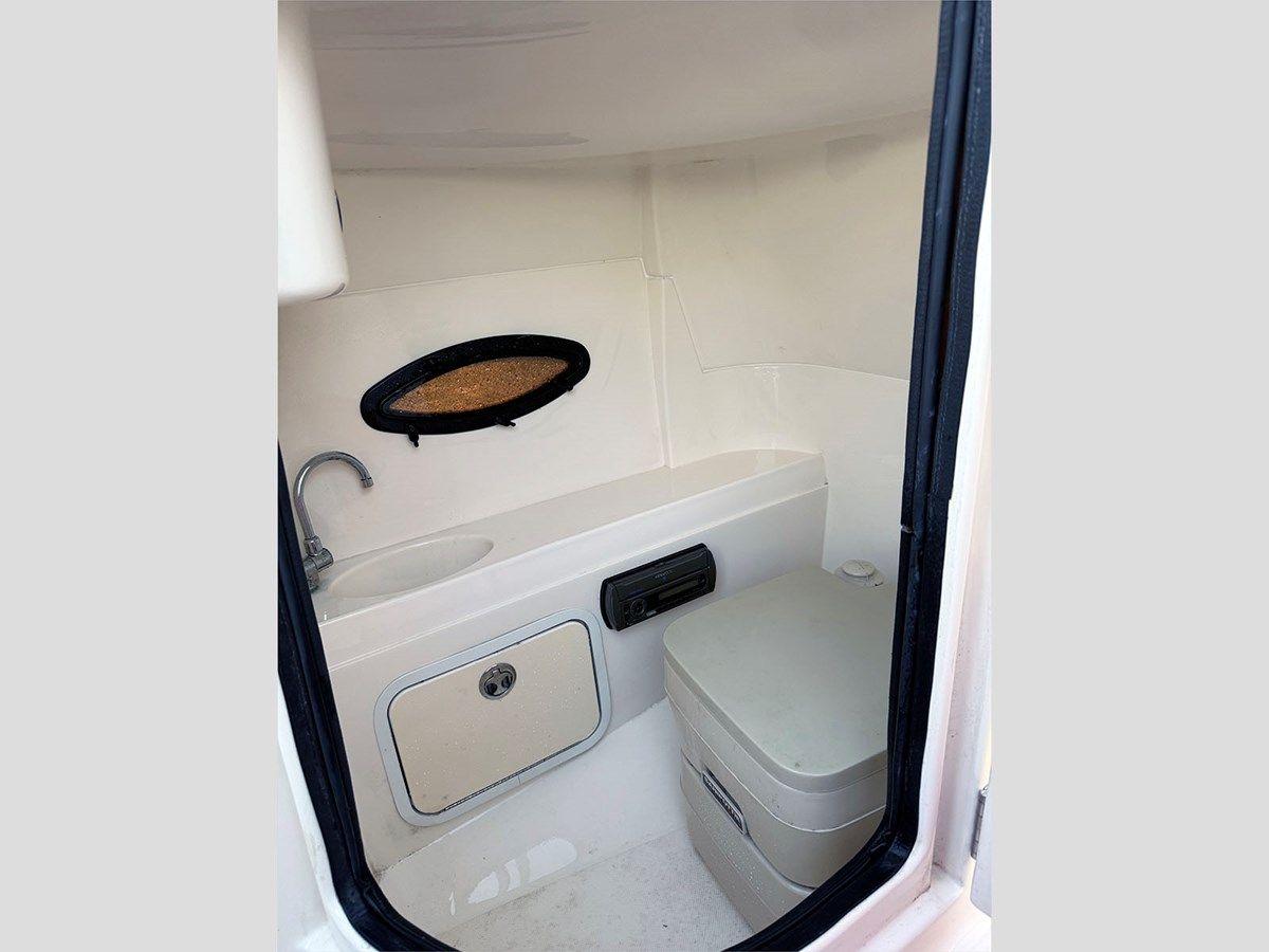 Buy a yacht 22' Hurricane 2008 Sun Deck 220 - HURRICANE