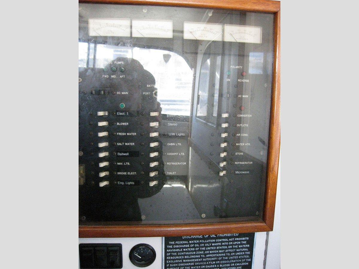 29' Blackfin 1988 Sport Combi 29 price