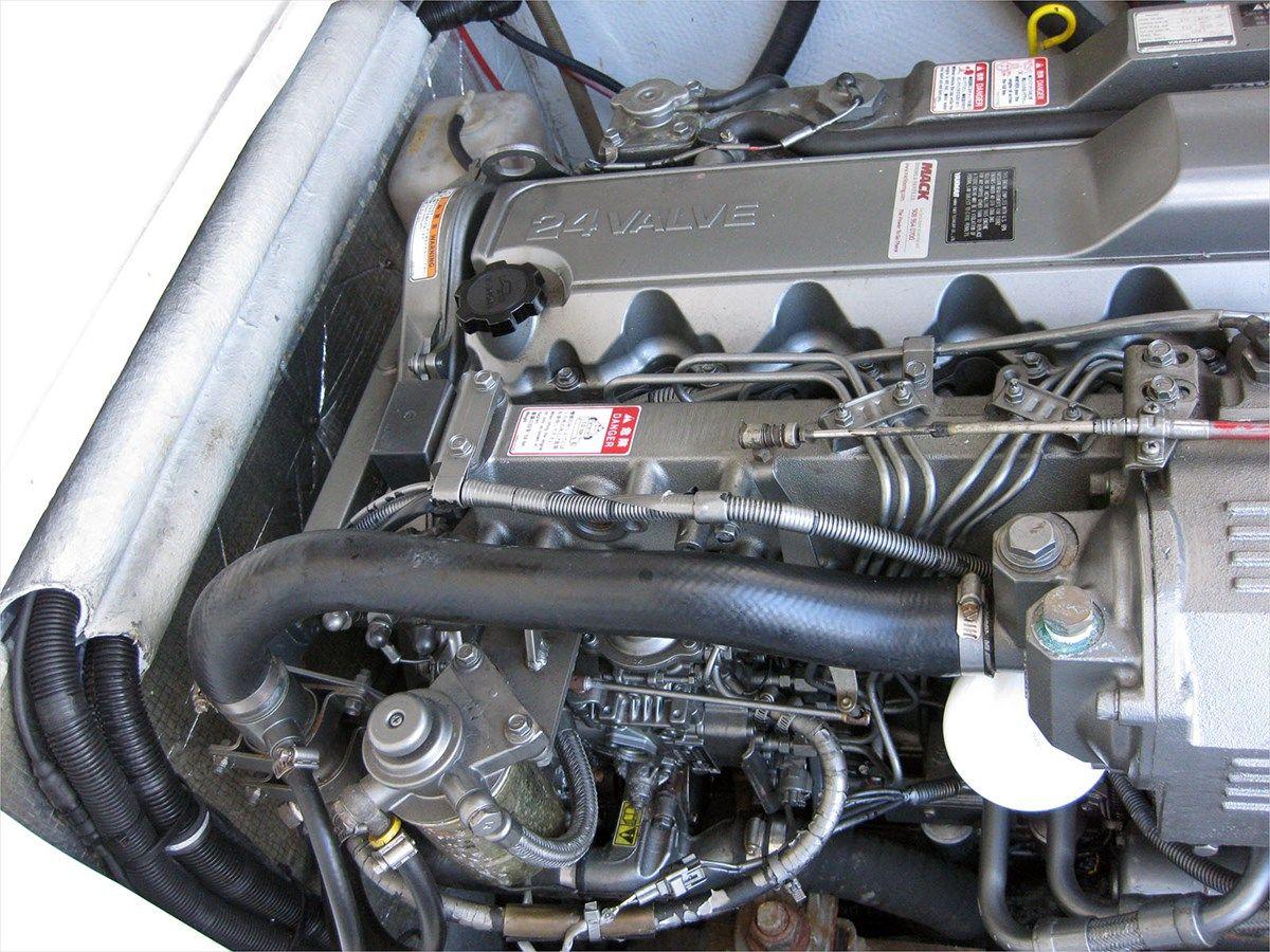 best yacht sales deals 29' Blackfin 1988 Sport Combi - Blackfin