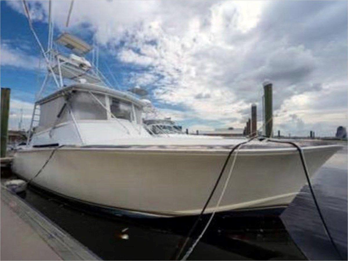 the best price on 48' Mockingbird 2001 Custom