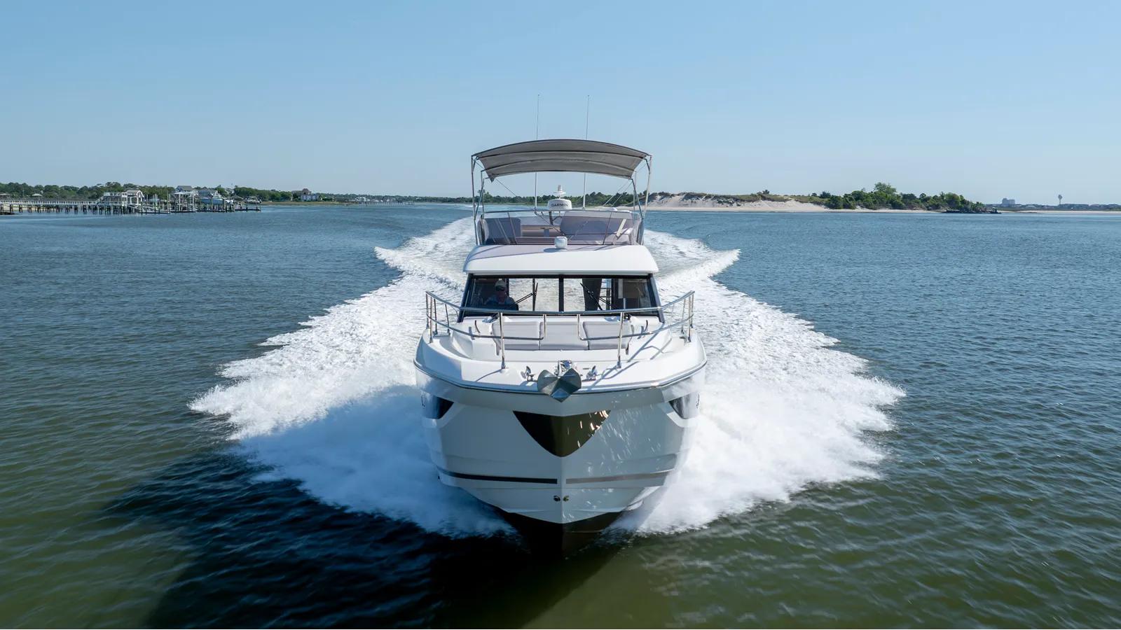 Buy a yacht 420 2024