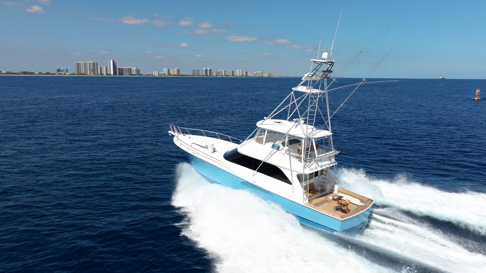 Стоимость яхты Defiance - VIKING