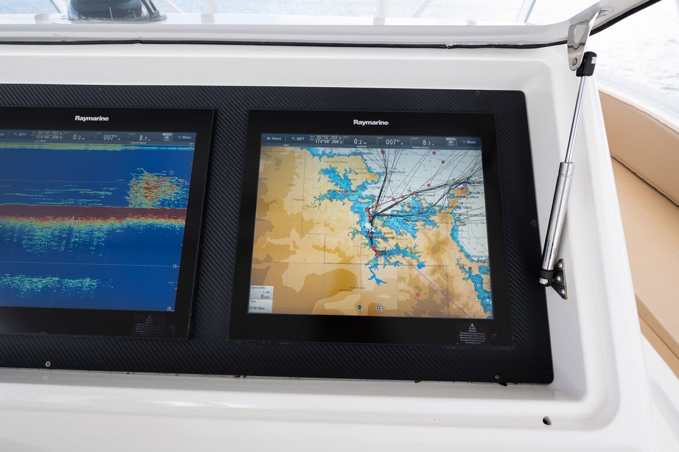 Купить яхту Defiance в Shestakov Yacht Sales