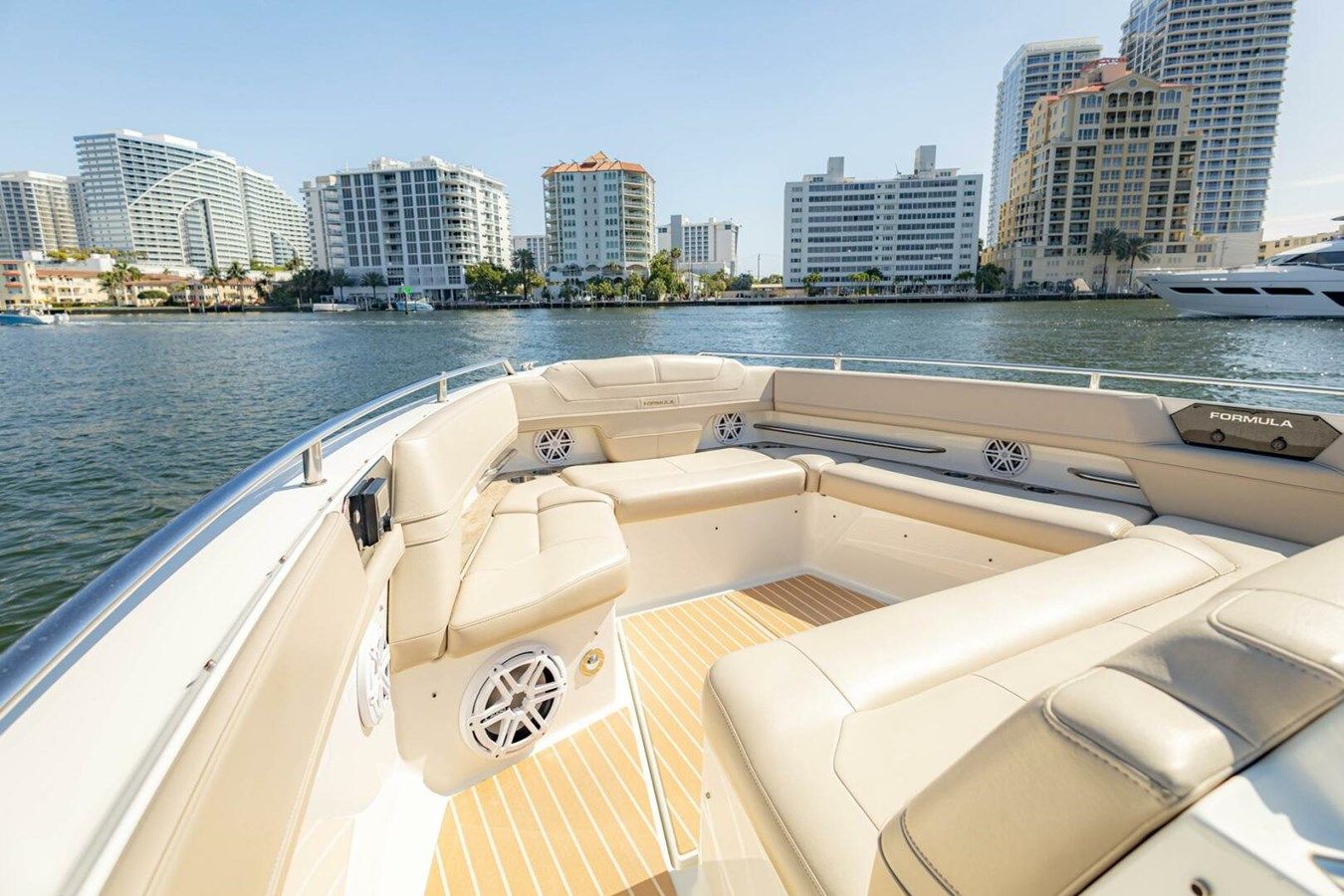 Купить Seaspan - Formula Boats