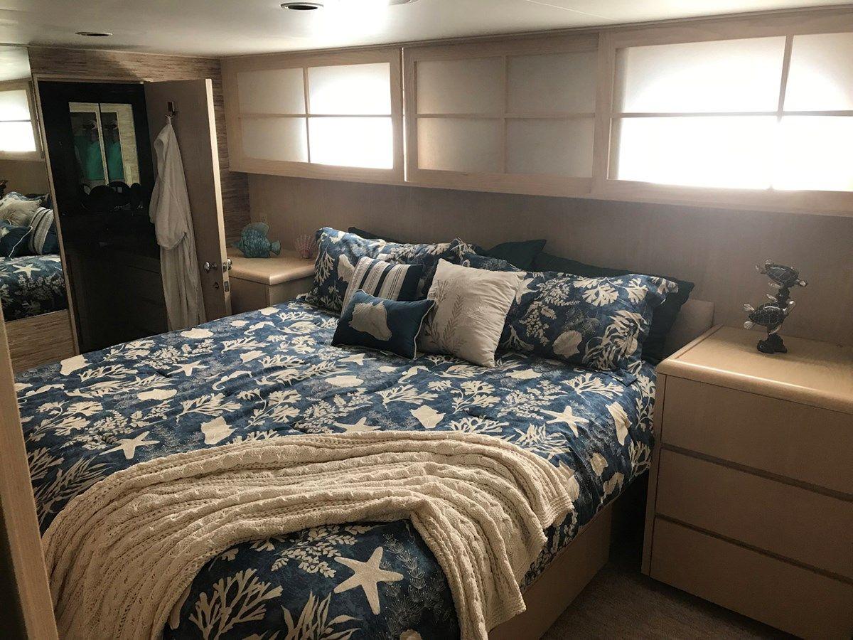 the best price on MON SHERI - Broward Yacht