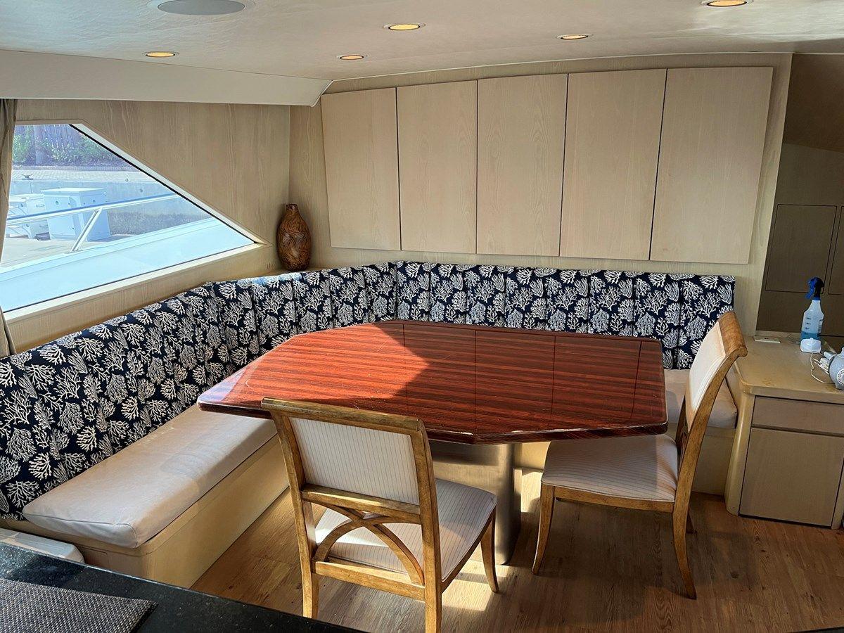 best yacht sales deals MON SHERI 1990