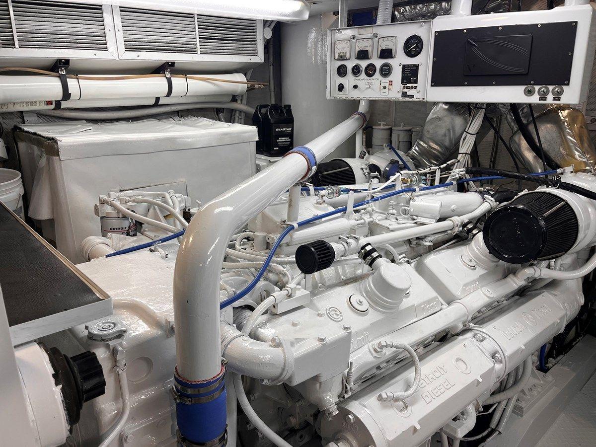 MON SHERI Custom Extended yacht sale