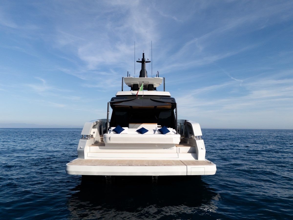 Стоимость яхты EXTRA X90 FAST - EXTRA YACHTS