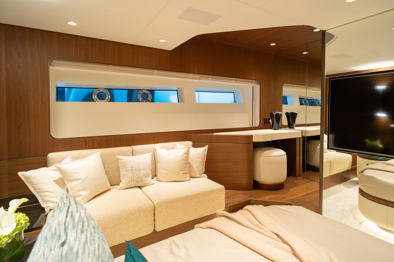 Стоимость яхты EXTRA X90 FAST