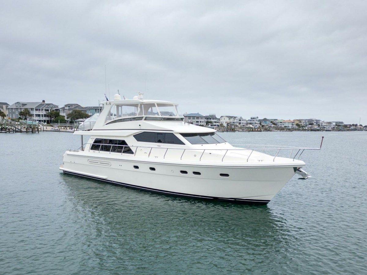the best price on WHILEAWAY III 63