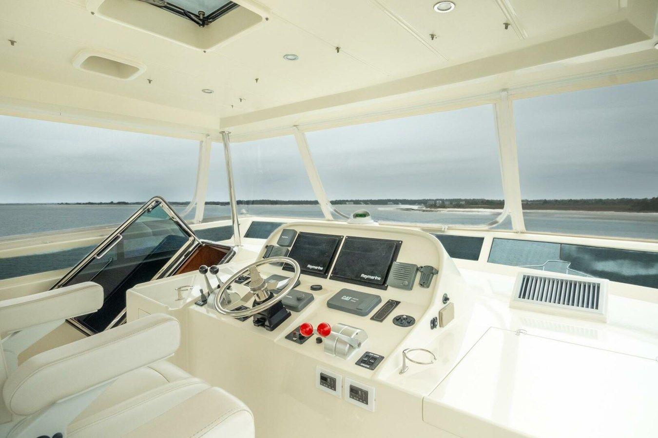 Buy a WHILEAWAY III - HAMPTON YACHTS at Shestakov Yacht Sales