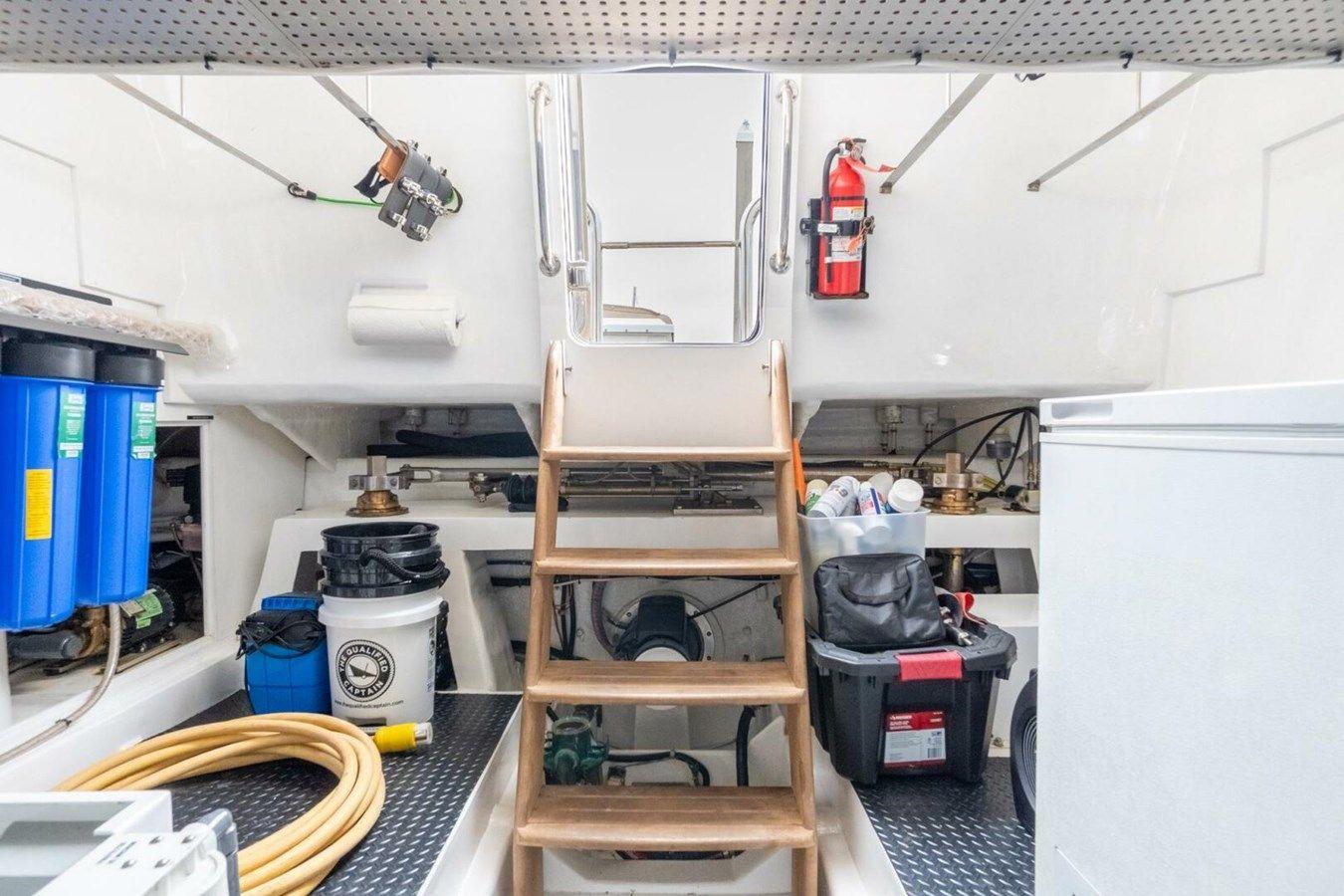 Buy a WHILEAWAY III - HAMPTON YACHTS at Shestakov Yacht Sales