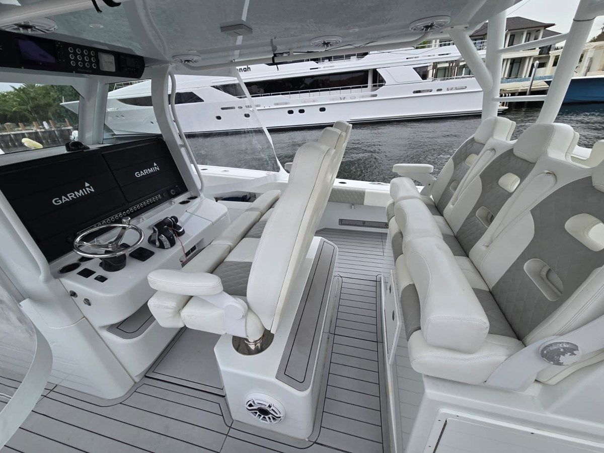 Buy a yacht BEST MEDICINE II 2022