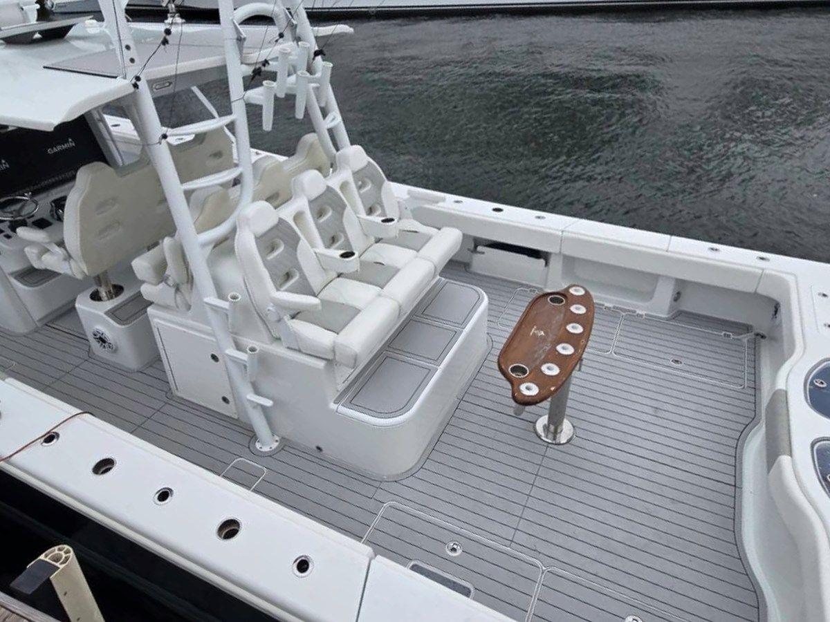 Buy a BEST MEDICINE II 47 at Shestakov Yacht Sales