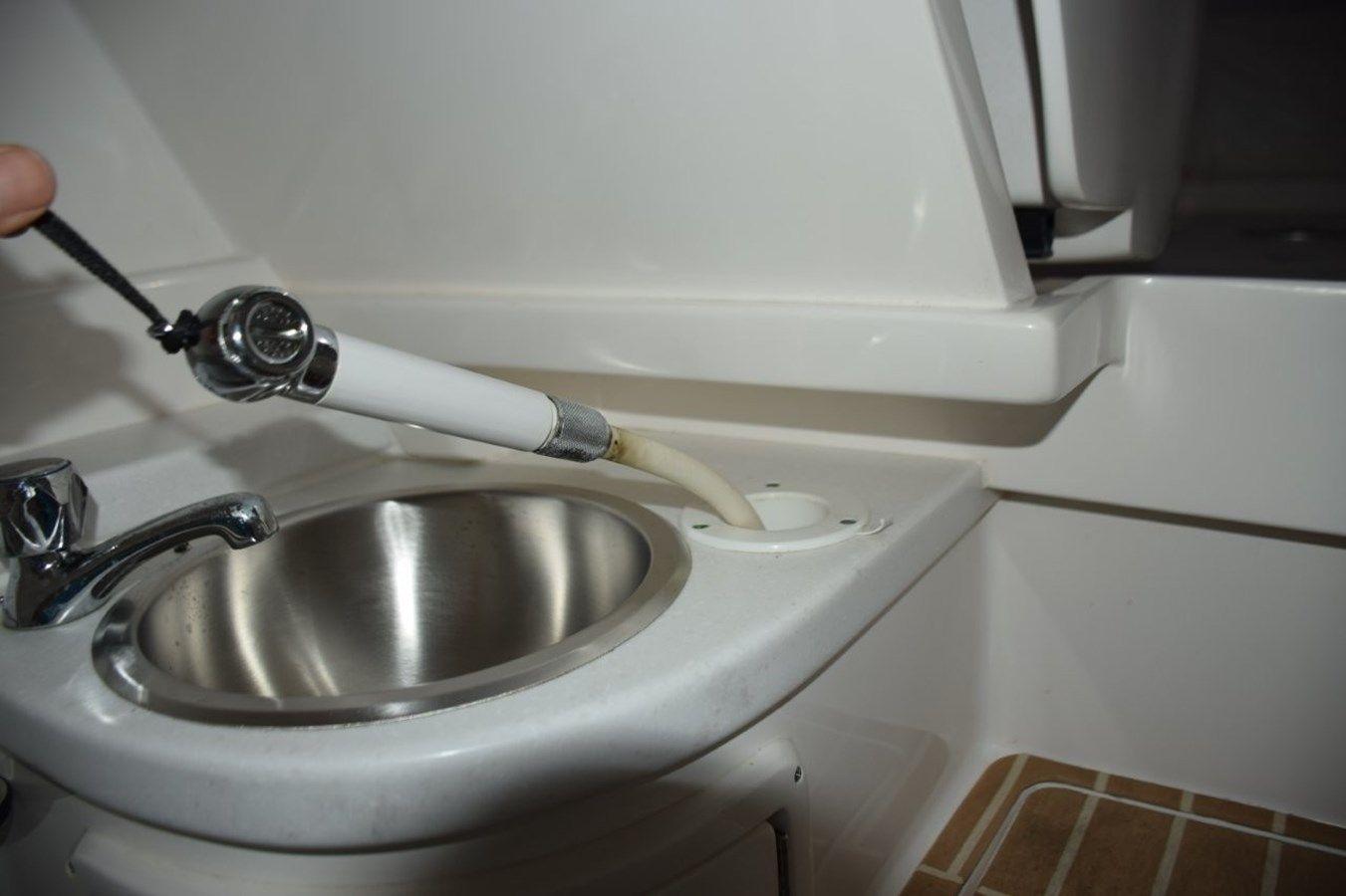 best yacht sales deals OZ 32