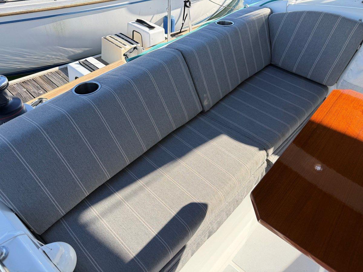 NEW LATITUDE yacht sale