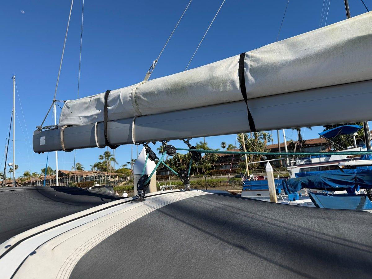 best yacht sales deals NEW LATITUDE - Beneteau