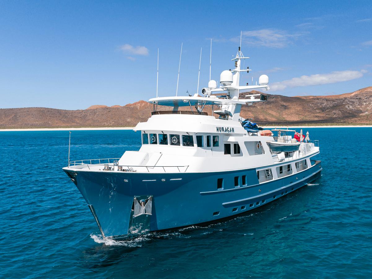 best yacht sales deals Huracan - Delta