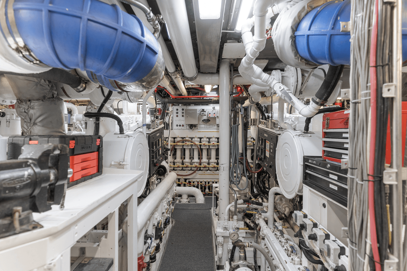 Стоимость яхты Huracan - Delta