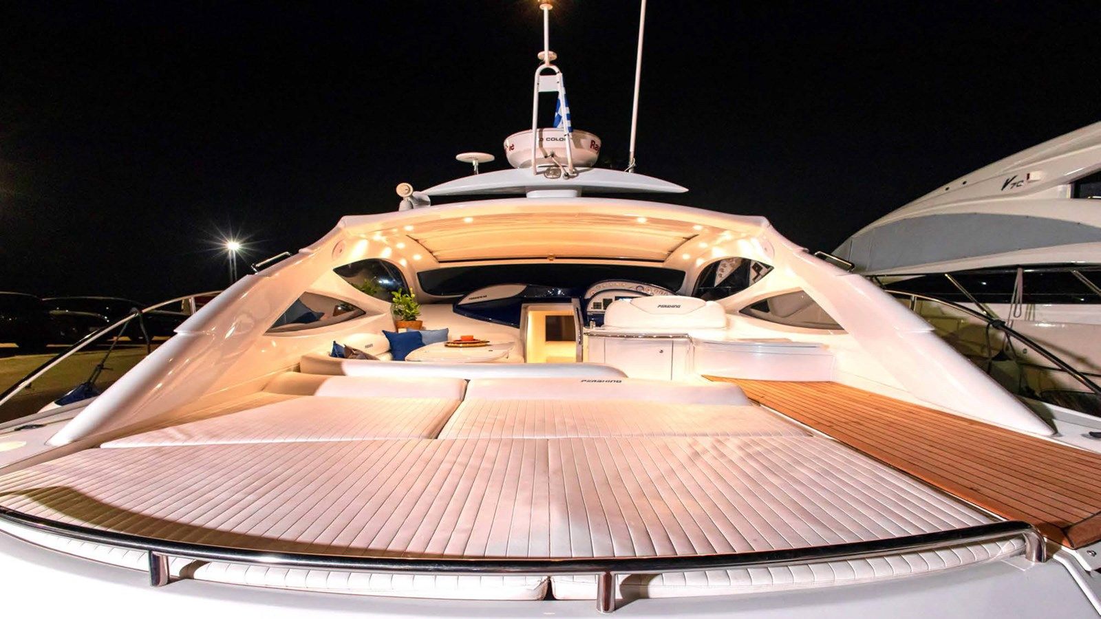 the best price on MIRA 2002