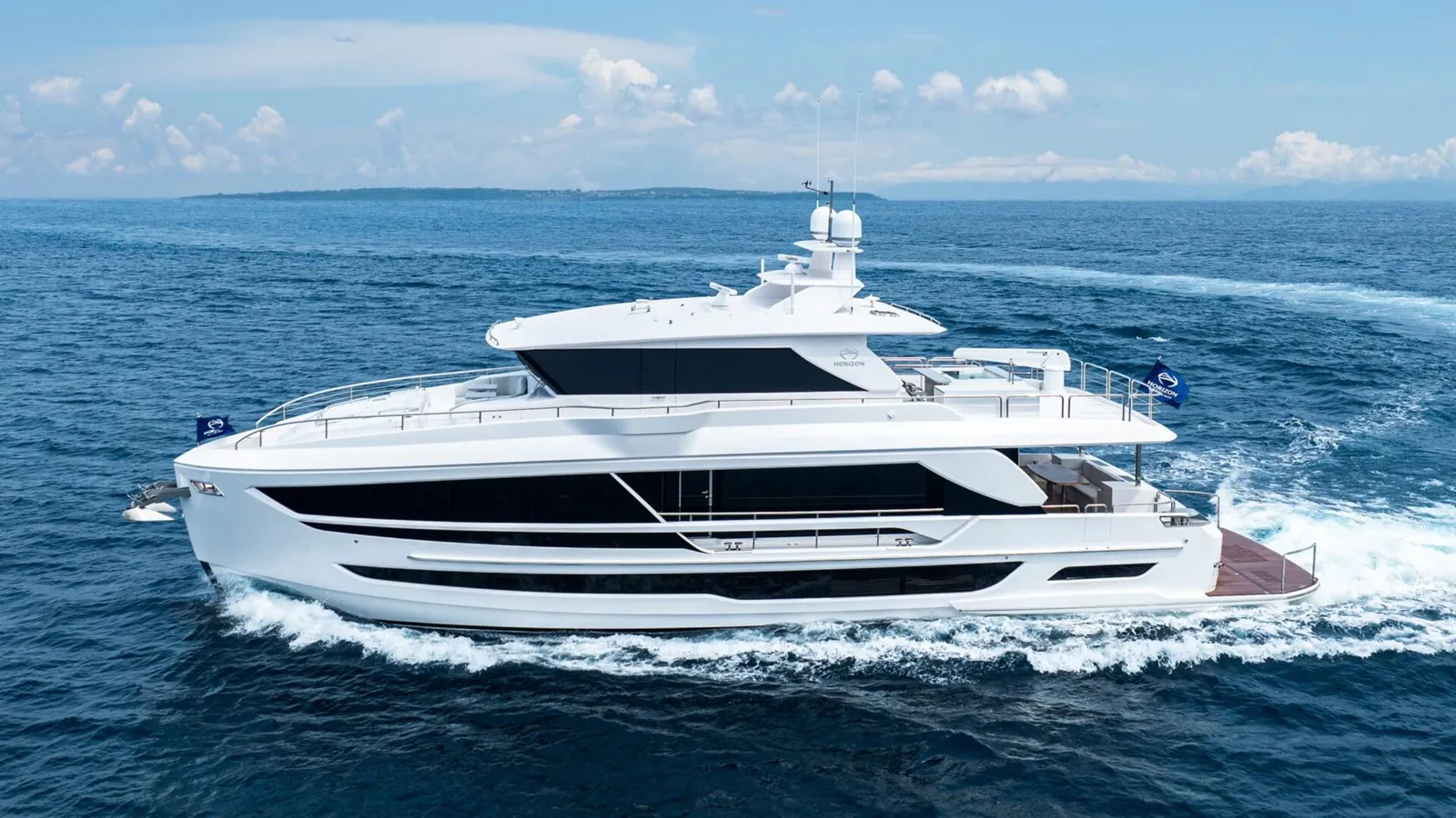 the best price on HAPPY HEART